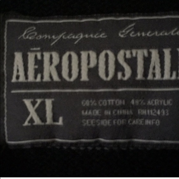 Aeropostale sweater XL with thin stripe. - Picture 2 of 3